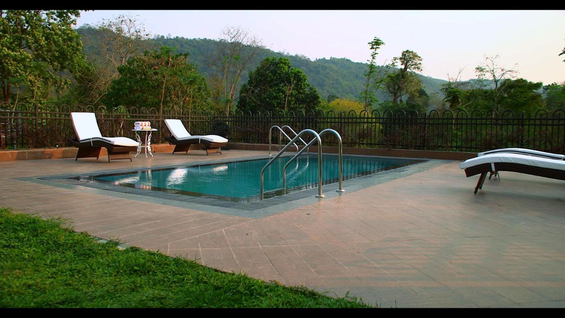 Vaani Greens Wildlife Resort, Kaziranga Kuthari Exterior photo